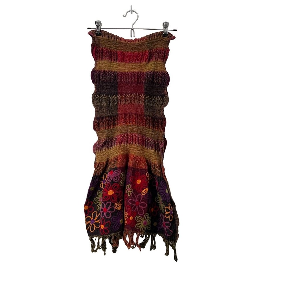 Womens Multicolor Wool Blend Floral Embroidered Hipster Rectangle Tassel Scarf